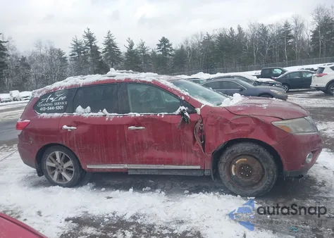 2015 Nissan Pathfinder Platinum z USA, uszkodzony, nr VIN 5N1AR2MM6FC617943